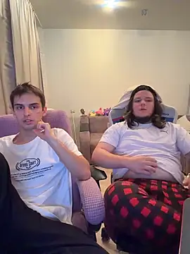 desiredude9 webcam