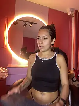 DulceLatinaxo webcam