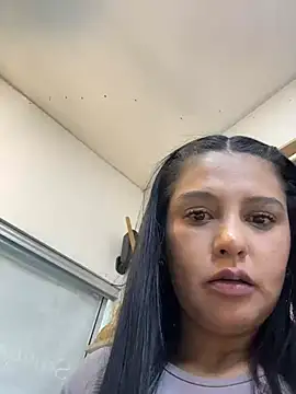Lunabell888 webcam