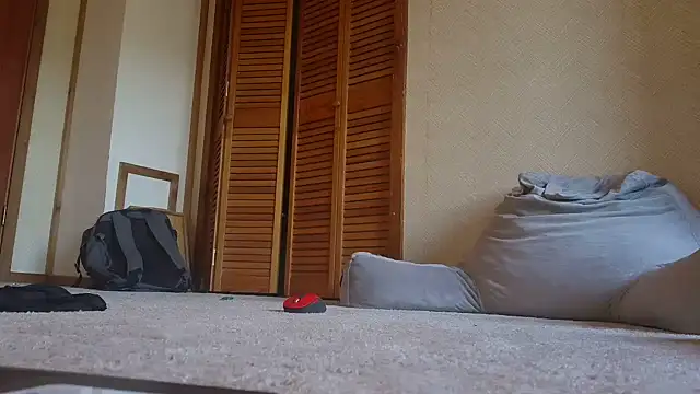 cashmasterzobistone webcam
