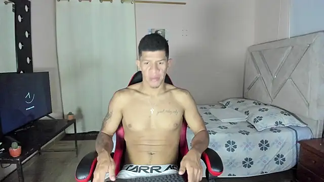 Toptony22 webcam