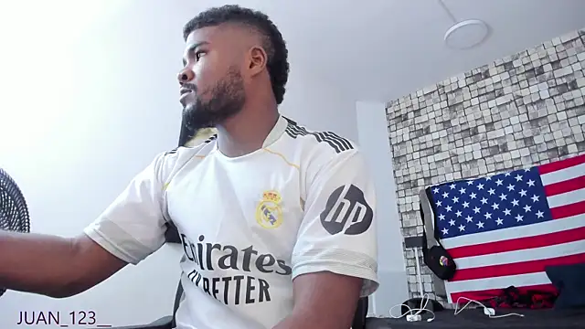 Juan_123__ webcam