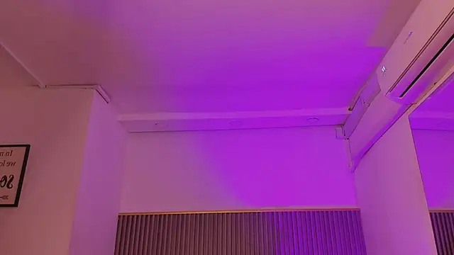 ashvalentine_ webcam