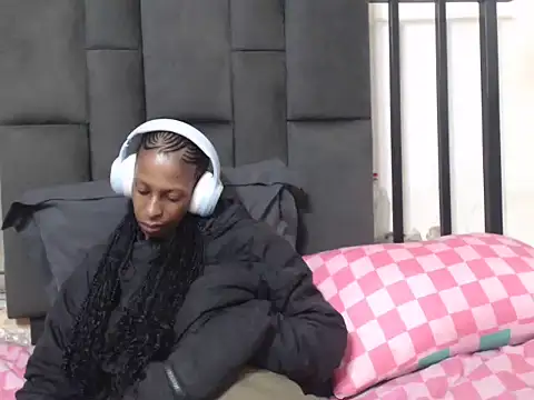 Mushkybae webcam