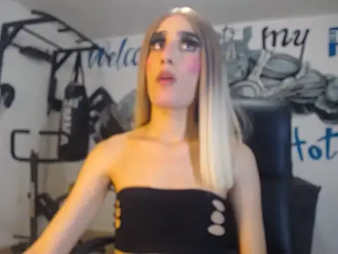 Miranda_bigcock3 webcam