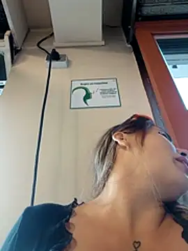 cata_city1106 (F young) - Lush in ass public