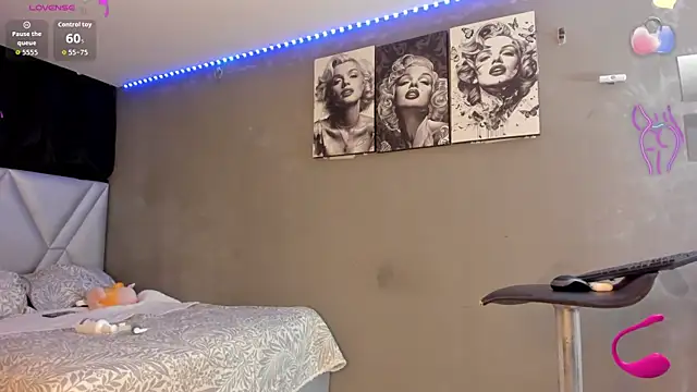 sexyzoe_69 webcam