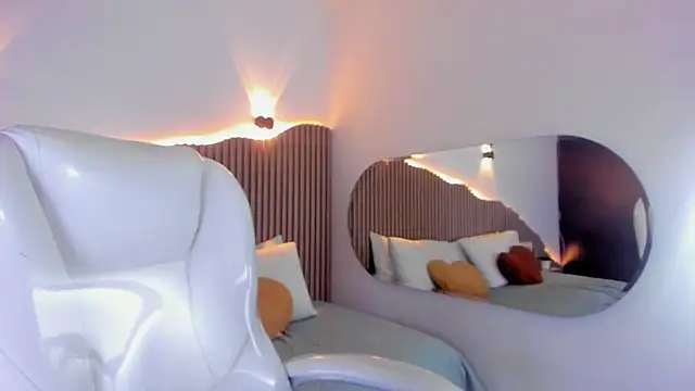 Iris8__ webcam