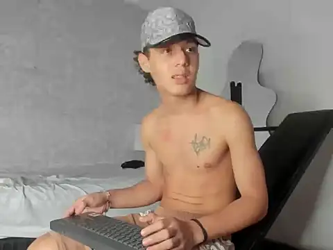 NoelJason webcam