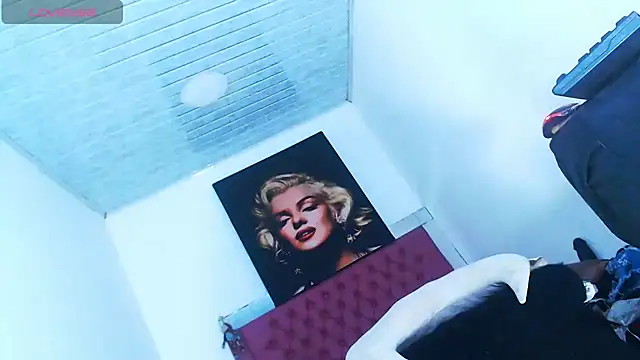 licy_blonde_hot webcam