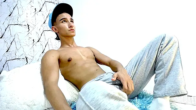 BabyAndy_ webcam