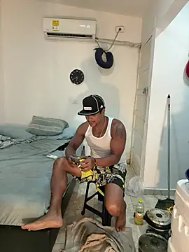 bigdick211292 webcam