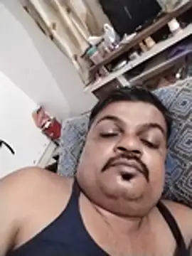 Desi_Lodo_Gujju_Boy webcam