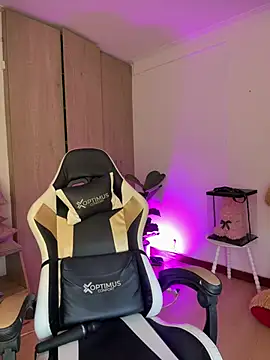 mckenzieklein webcam
