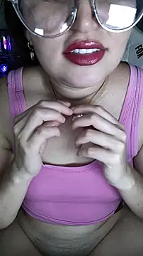 Fetichista23 live cam on StripChat