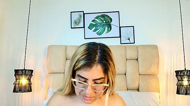 AdharaSmithh webcam