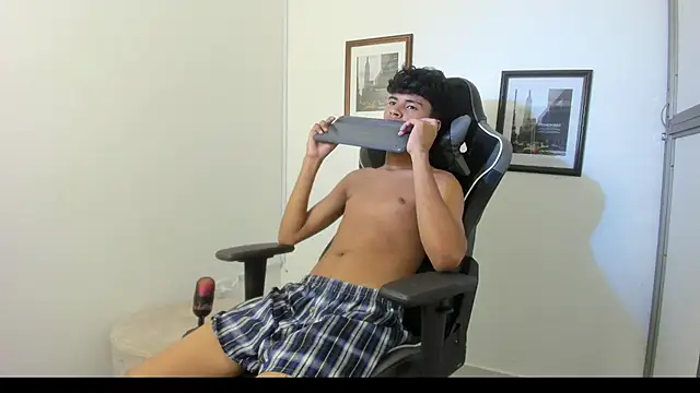 jacob_cum23 webcam