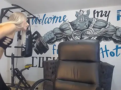 Miranda_bigcock3 webcam