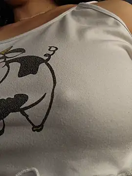 Lucy_Marin webcam