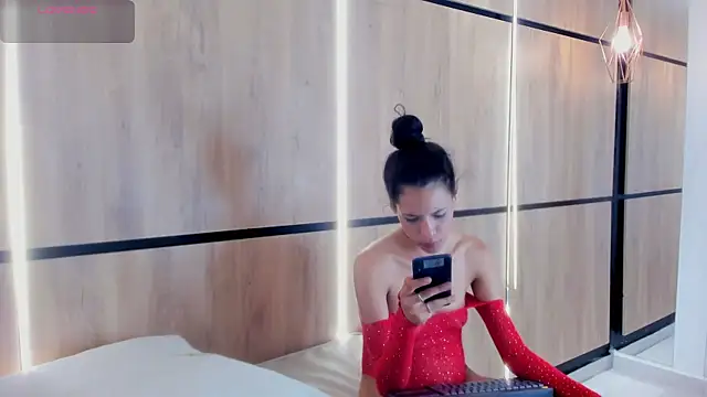 anabella_scot