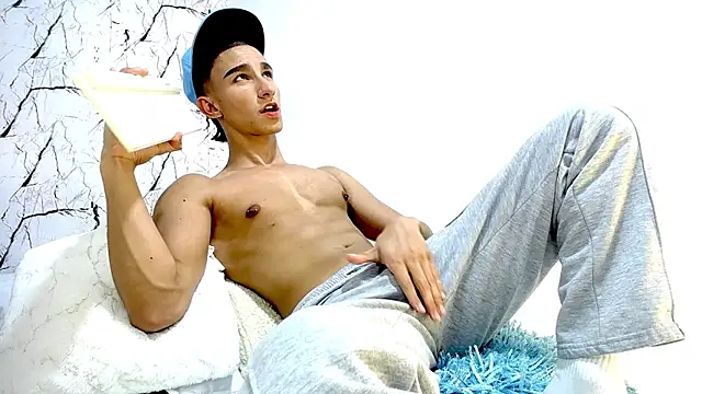 BabyAndy_ webcam