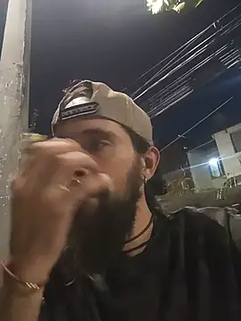 hairy_mannn webcam