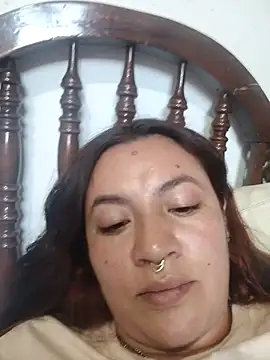 samm_curvy webcam