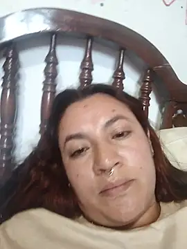 samm_curvy webcam