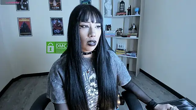 Ravenelle_ webcam