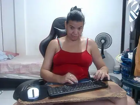 Adriana_0312 webcam