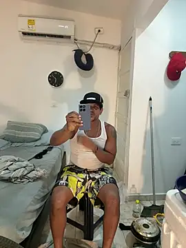 bigdick211292 webcam