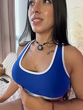 celeste_amber (F young) - Rub my nipples with your dick🥵