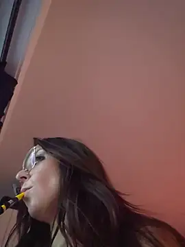 LilyOrion webcam
