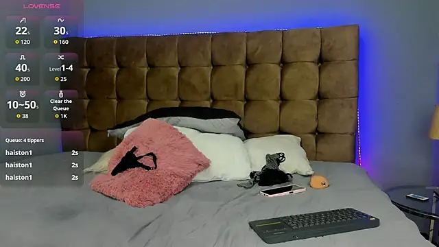 Violet_Moon20 live sex cam