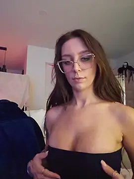 LilyOrion webcam