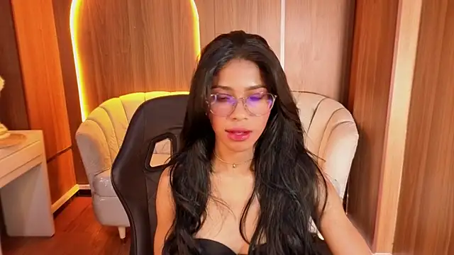 Alina_b_ webcam