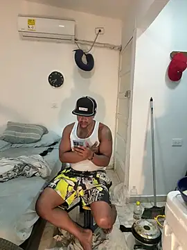bigdick211292 webcam