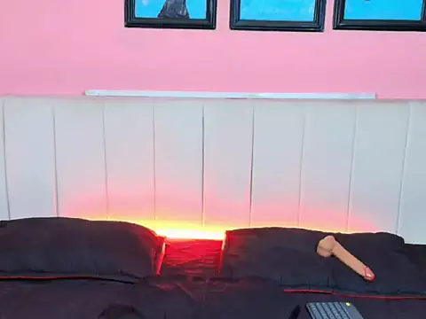 Sophia_Colinns webcam