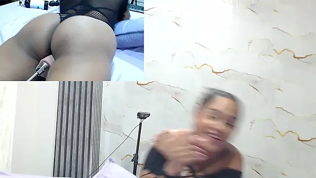 Emma_trons_ webcam