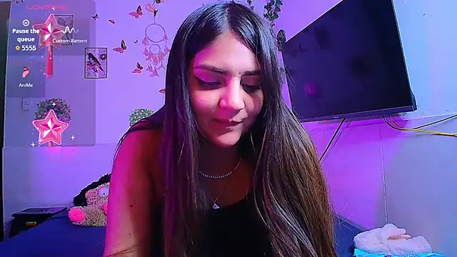 emily_cooper_t live cam on StripChat