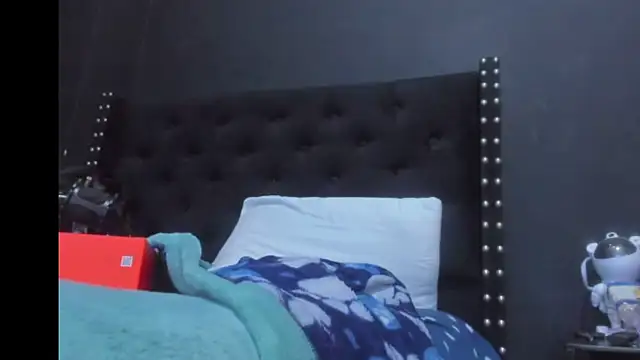 amareto_queen webcam