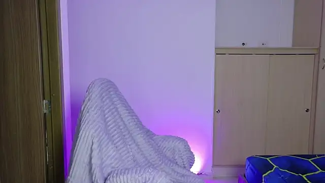 manuela99x webcam