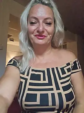 LadyTouch webcam