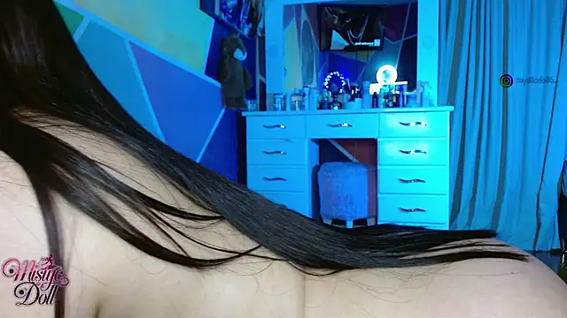 Mysticdooll69 webcam