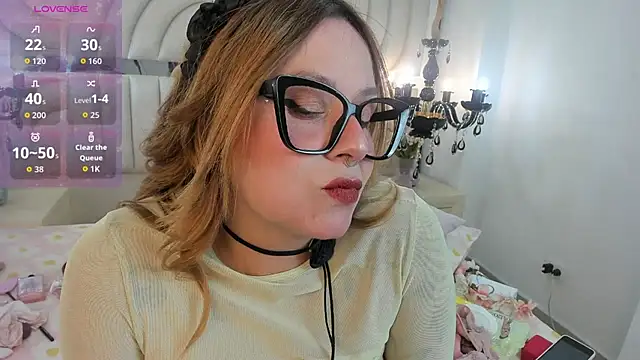 Paulette_roux webcam