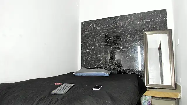 zoel-amber1 live sex cam