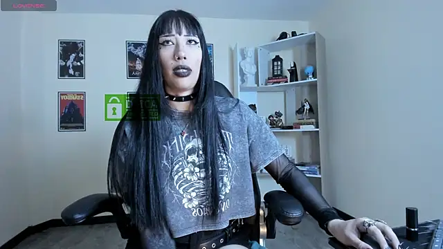 Ravenelle_ webcam