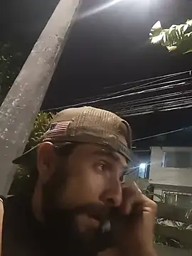 hairy_mannn webcam
