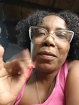 ChanneldelaCroix live cam on StripChat