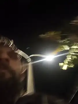 hairy_mannn webcam